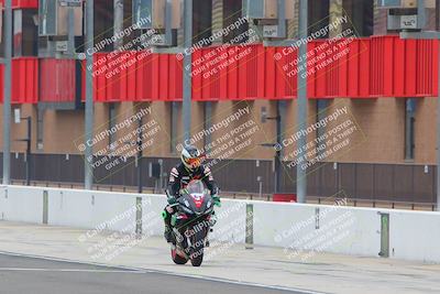media/Oct-16-2022-Fastrack Riders (Sun) [[609ae93014]]/Level 4/Session 1 Start Finish/